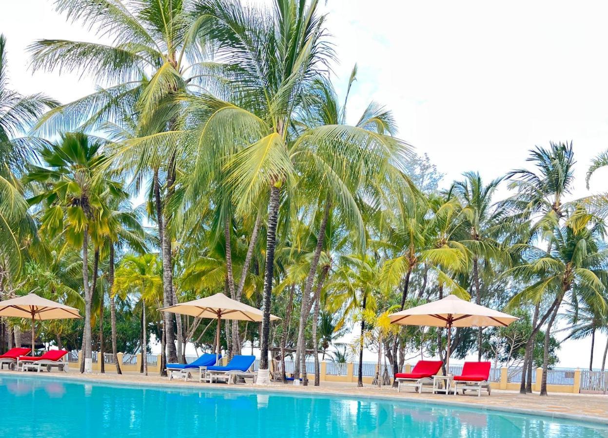 Kinondo Zumzum Beach House Bed & Breakfast エクステリア 写真