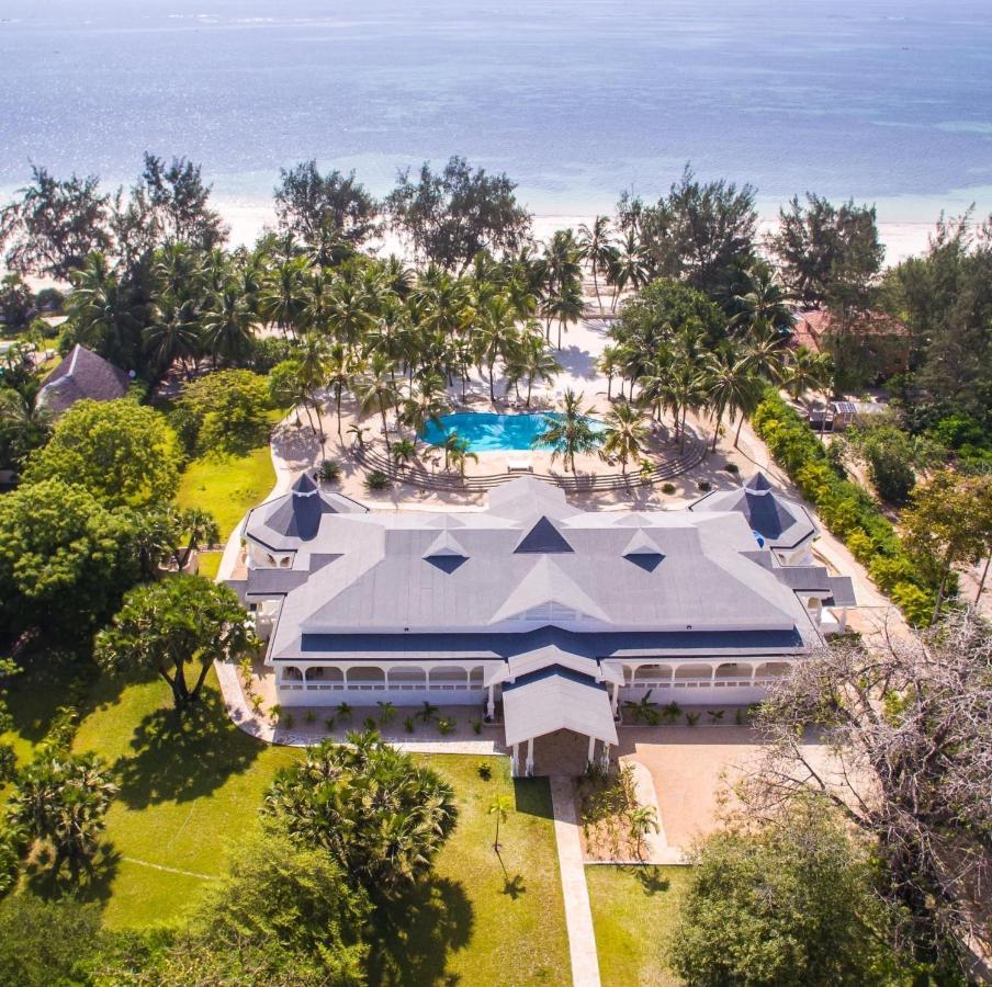 Kinondo Zumzum Beach House Bed & Breakfast エクステリア 写真