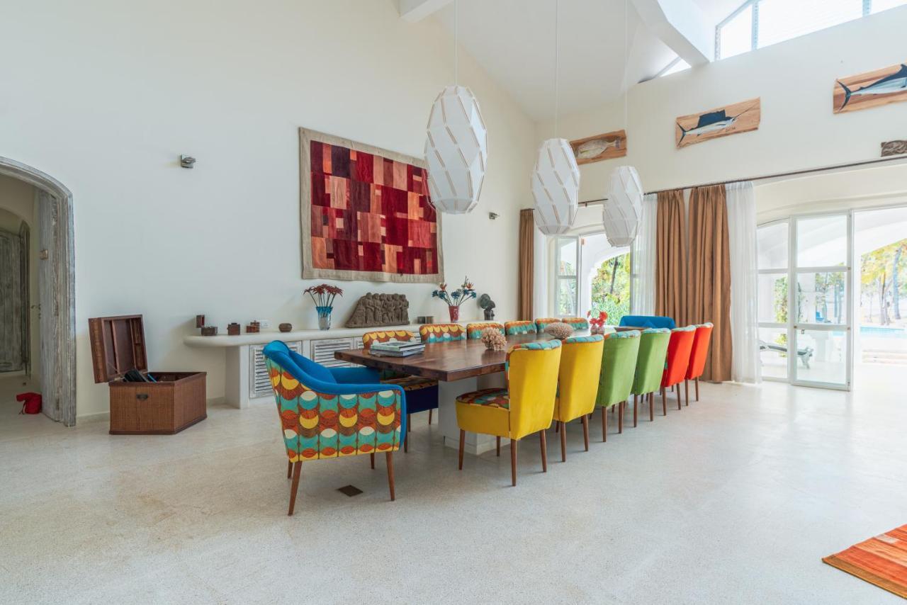 Kinondo Zumzum Beach House Bed & Breakfast エクステリア 写真