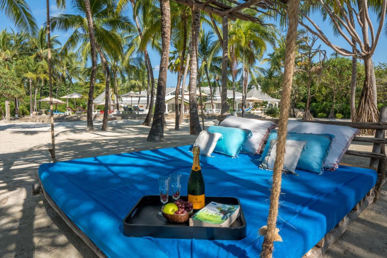 Kinondo Zumzum Beach House Bed & Breakfast エクステリア 写真