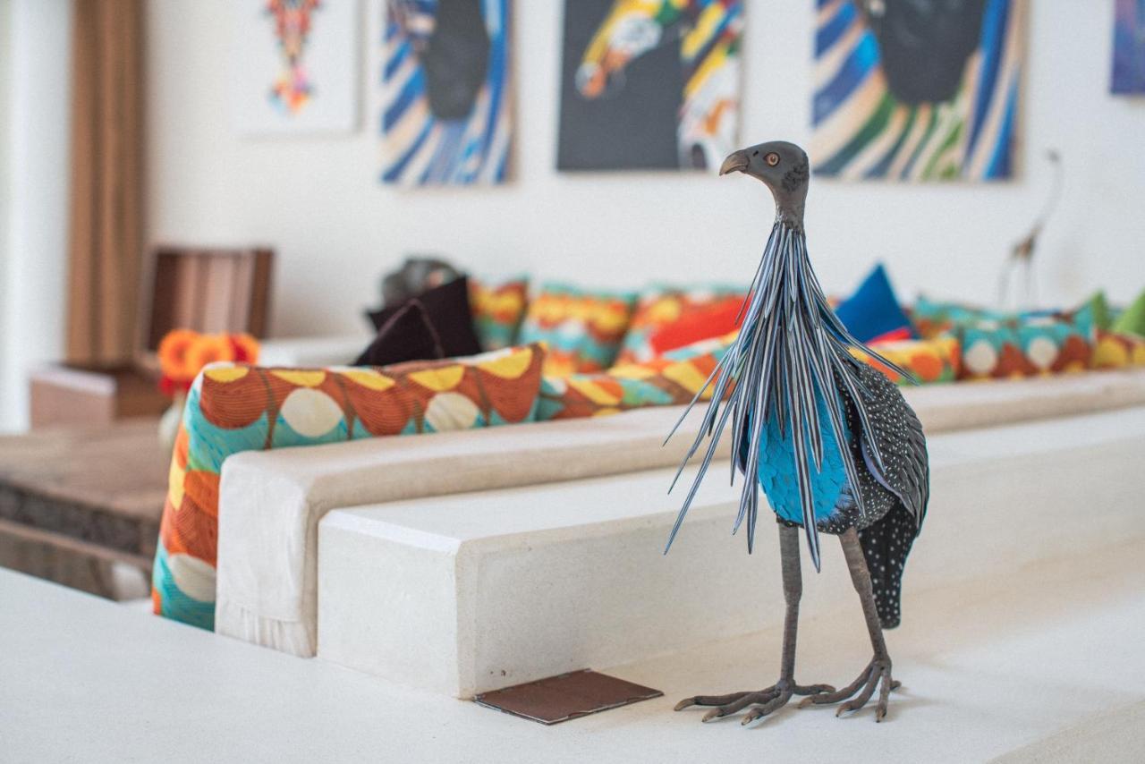 Kinondo Zumzum Beach House Bed & Breakfast エクステリア 写真