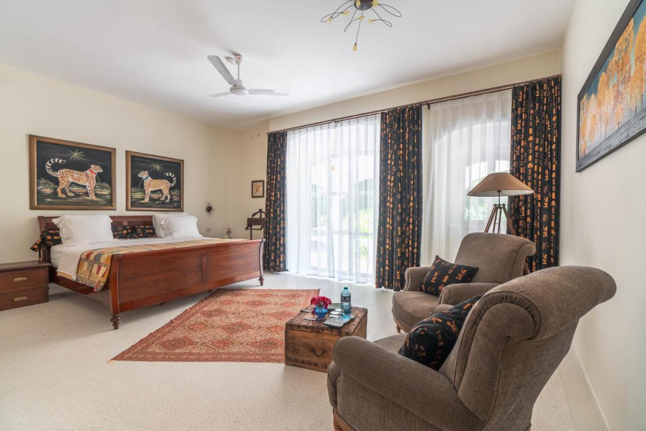 Kinondo Zumzum Beach House Bed & Breakfast エクステリア 写真